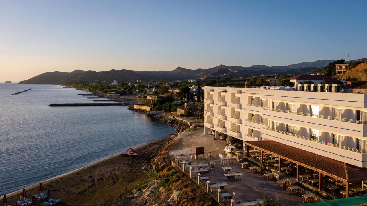Tylos Beach Hotel Kato Pyrgos Esterno foto