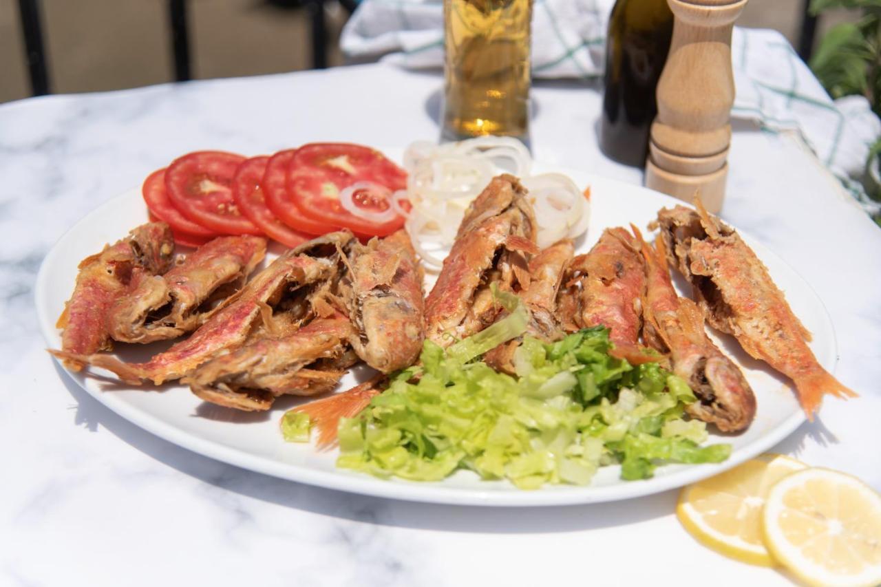 Tylos Beach Hotel Kato Pyrgos Esterno foto